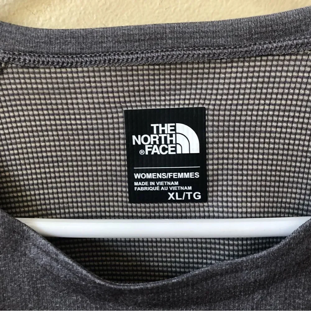 North Face Dri-Fit T-Shirt - Picture 2 of 4